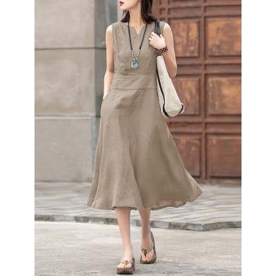 Solid Sleeveless Pocket Crew Neck Casual Dress