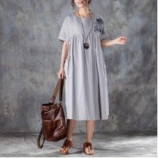 baggy natural cotton dress  stylish Loose Short Sleeve Round Neck Gray Pleated Dress